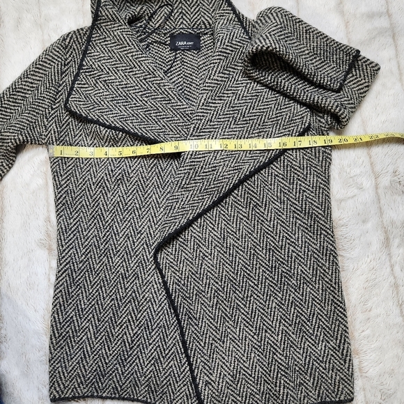 SIZE M Knit Cardigan Jacket Chevron knit open face Taupe Black color ZARA - Picture 11 of 11